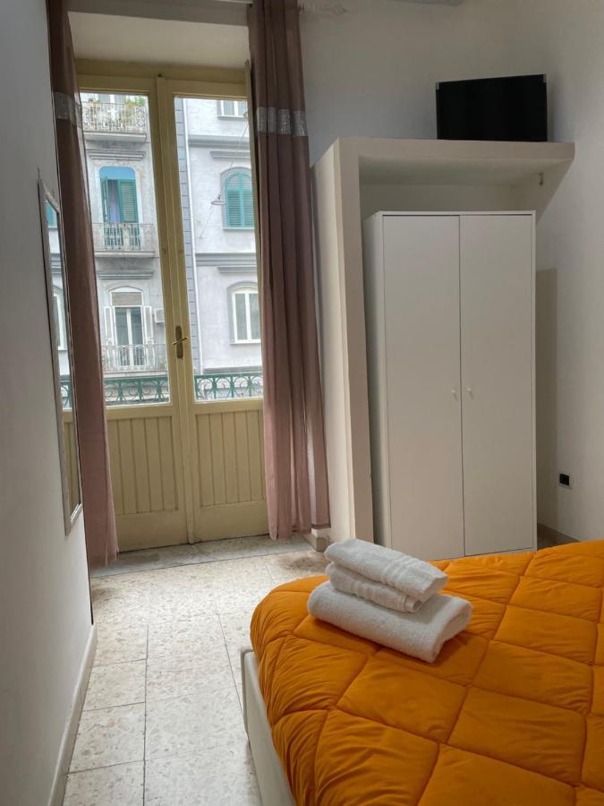 Bed and Breakfast A Cas E Vicenz Neapel Zimmer foto
