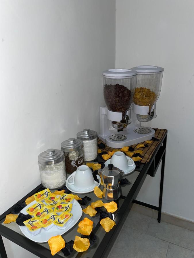 Bed and Breakfast A Cas E Vicenz Neapel Exterior foto